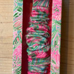 Lilly Pulitzer  NWT "Coming in Hot" Scrunchie Apple Watch Band Fits 38, 40mm Photo 0