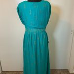 14. Lapogee Teal Blue Paisley Sleeveless V Photo 9