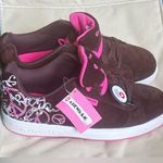 Airwalk  Peace Sign Design Sneakers NWT Photo 0