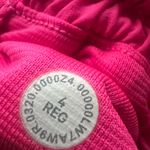 Lululemon  Hotty Hot low rise short 2.5” sonic pink 4 Photo 3