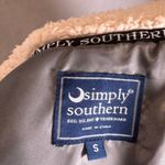 Simply Southern  gray and tan soft fuzzy Sherpa vest size small Photo 6