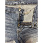 Old Navy  Plus Distressed Mid-Rise‎ Boyfriend Medium Wash Shorts Size 22 Photo 4