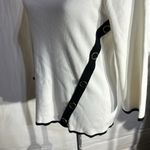 Investments  Sweater - Size M Photo 3