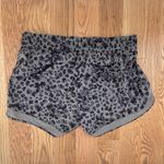Athleta  Women’s Shorts Printed Black Mesh Racer Run 4" Photo 1