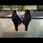 Women’s Black Extra Comfy Shoes Size 6 Photo 3