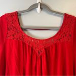 Torrid  Tee Red Scoop Neck Lace Inset w/ Cut Out Back Sz 1 (1X) EUC Photo 3