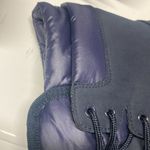 Tommy Hilfiger TWMYSTY Women’s Size 9M Winter Boots Navy Blue Color Photo 4