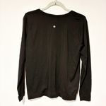 Lululemon  Black Women’s Long Sleeve Nylon Stretch Long Sleeve Photo 2