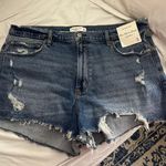 Abercrombie & Fitch High Ride Mom Shorts Photo 0