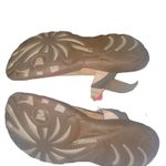 Merrell  outdoor hiking kangaroo sandals size 6 Photo 2