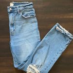 Abercrombie & Fitch   Ankle Straight Ultra High Rise Jeans Photo 0