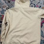 Lululemon sweatshirt Photo 2