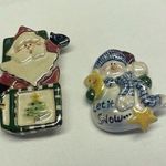 Lot Of 2 Ceramic Brooch Pins 1 TSC 2002 Vintage Photo 0