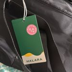 Halara  black one size shoulder bag gym zip close removable straps close travel Photo 3