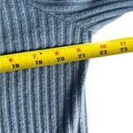 Wilfred  by Aritzia Long Sleeve Oversized V-Neck Ribbed Sweater Periwinkle Sz XS Photo 4