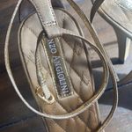 Enzo Angiolini  Gold Women's Heels crystal detailing size 8.5‎ Photo 3