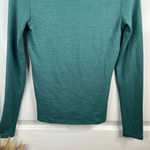 Vince Women's V-Neck Long Sleeve Blouse Green Size XS Casual Fall Light Sweater Photo 4