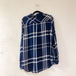 Rails Hunter Plaid Button Down Shirt in Navy Blue White Medium Photo 2