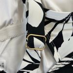 Lands' End  One Piece Floral Swimsuit Size Small UPF 50 Black White Beach Vacation Photo 8