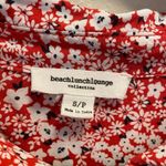 BeachLunchLounge  Red And White Floral Short Sleeve Button Down Shirt. Photo 6