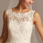 Oleg Cassini NWT Ivory Beaded Lace Wedding Dress with Pleated Skirt Photo 1