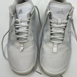 Adidas  Avacourt White Tennis Pickleball Shoes Photo 2