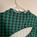 SheIn  SXY Long Sleeve Cut Out Blouse Green Houndstooth M Photo 5