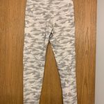 Aerie Cream Camo Leggings Photo 1