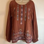 Savannah Jane Rust Tone on Tone Embroidered Top Keyhole Back Sz M LN Size M Photo 2