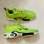 Nike AIR MAX PLUS SE GS Double Swoosh Lime Blast Green Running Shoes Size 7Y Photo 0