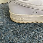 Nike  women 7 Air Force one classic tie up sneakers white  Photo 7