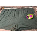 Universal Standard NWT Green Shorts Pockets Lightweight 6” Inseam Elastic SZ 4XL Photo 2
