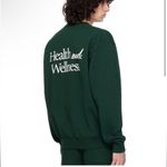 Sporty and Rich | Health & Wellness Crewneck Green Photo 1