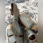 sbicca  Grey Platform Leather Sandals - Size 38 Photo 3