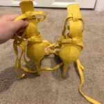 laura's boutique Heels Photo 1