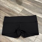 Lululemon  Wunder Under Spandex Booty Boogie Short Hot Pant Shorts Black 8 Photo 2