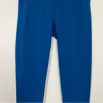 Oiselle  Blue Capri Leggings Photo 4