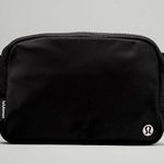 Lululemon Everywhere Belt Bag Photo 0