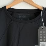 FIGS  Rosa FORMx Slim Crewneck Scrub Top in Black, Size Large Photo 9