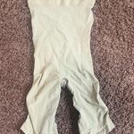 SKIMS Women's Seamless Sculpt Bodysuit Beige Size Medium Shaping Tights NWOT Photo 2