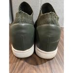 AQUA ‎ olive green shoes 7.5 Photo 6