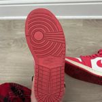 Nike Jordan 1 Mid Air Women’s 7.5 Photo 4