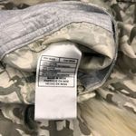 Nike camouflage Bermuda shorts sz small Photo 1