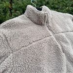 Abercrombie & Fitch zip up teddy bear pullover / jacket / Sherpa jacket Photo 2