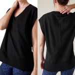 Athleta  retroterry v neck Sweatshirt Tee‎ Photo 1