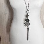 Fashion Statement Flower Design Pendant and Silver Tone Necklace Photo 6
