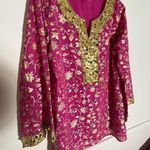 Diane Gilman tunic size medium pink and gold embellished Photo 4