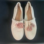Toms  Kelli Beige Tassel Slip-On Flat Rose Gold 7.5 Photo 1