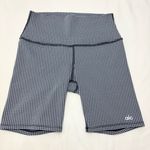 Alo Yoga  Black and White Athletic Biker Shorts Micro Houndstooth Size S Photo 4
