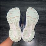 Brooks Ghost 15 Running Shoes Women's size 8 Photo 3